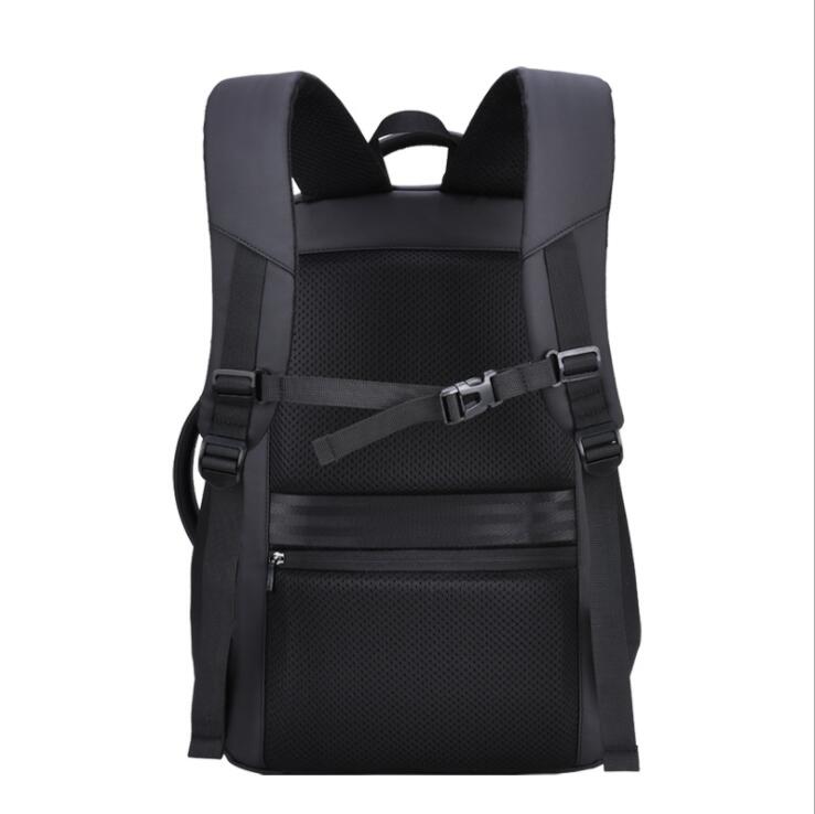 Volver a la mochila de viaje port&aacute;til de negocios