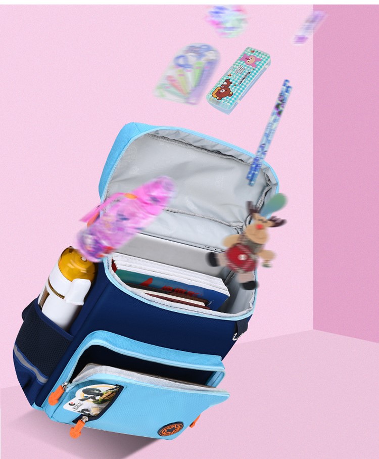 Apertura de la bolsa de mochila escolar de nuevo estilo para ni&ntilde;os