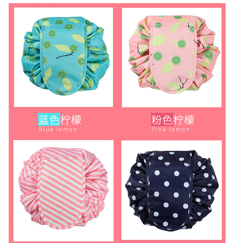 Colores muestran la bolsa cosm&eacute;tica con cord&oacute;n.