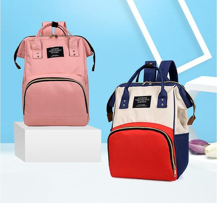 mochila de la momia de moda