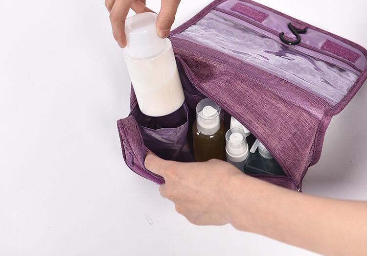 Show de escena de bolso cosm&eacute;tico de viaje