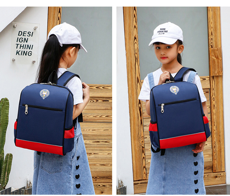 Modelo Show de logo personalizado Kids School Bag3