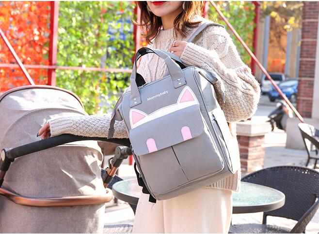 Mensaje de modelo de bolsa de mam&aacute; gris