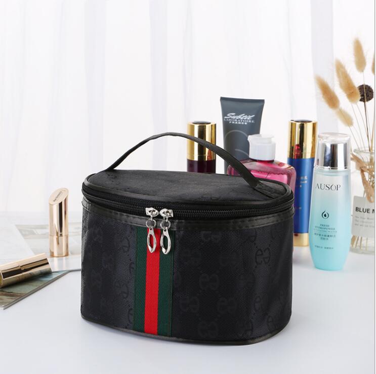 Bolso cosmético portátil del kit del artículo de tocador de la PU del viaje para las mujeres